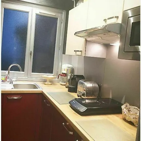 D-house