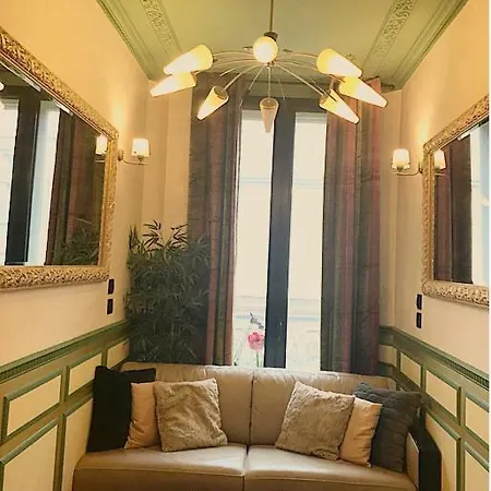 D-house Apartment *